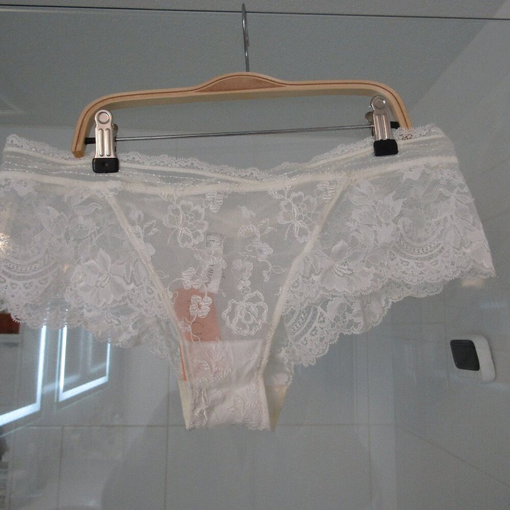 LISE CHARMEL Ivory Lace Boy Shorts Bikini Panties "Art et Volupte"--XL--NWT's